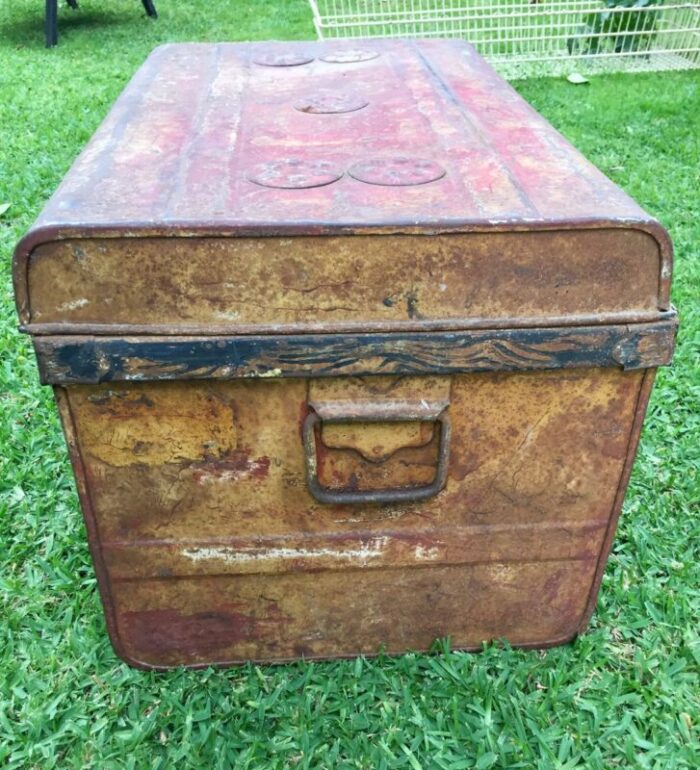 mid century metal trunk 1940s 5