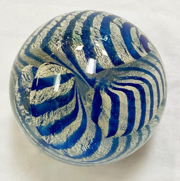 mid century modern art glass paperweight 3292