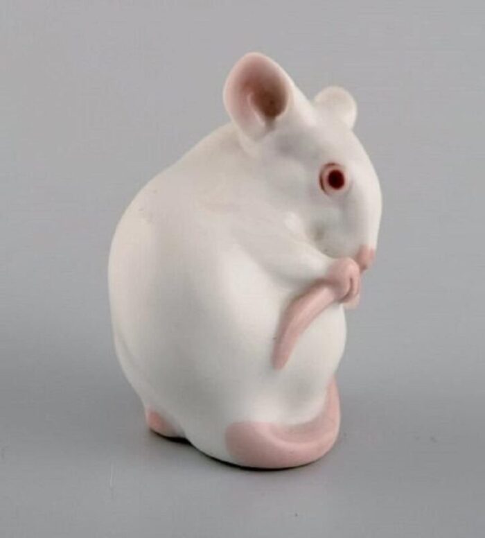 model 1728 porcelain figure of white mouse by dahl jensen for bing grondahl 4