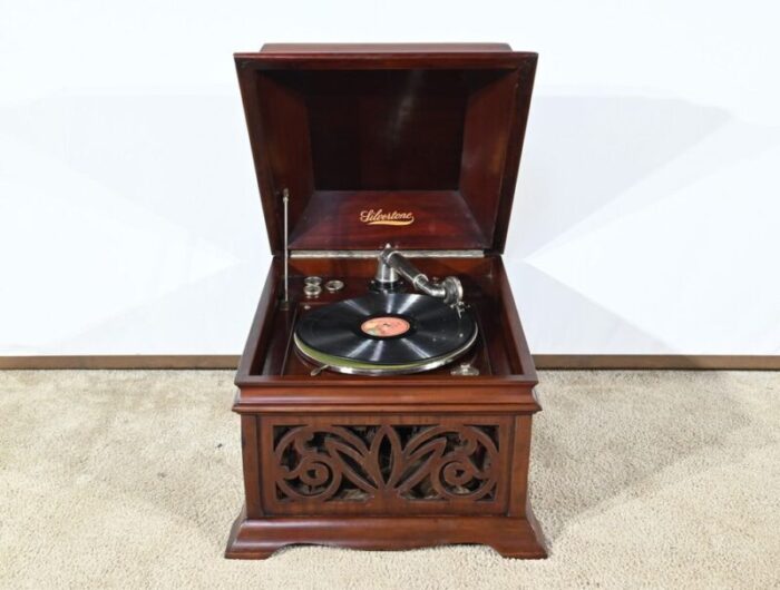 model vii phonograph in mahogany from silvertone 1920s 2