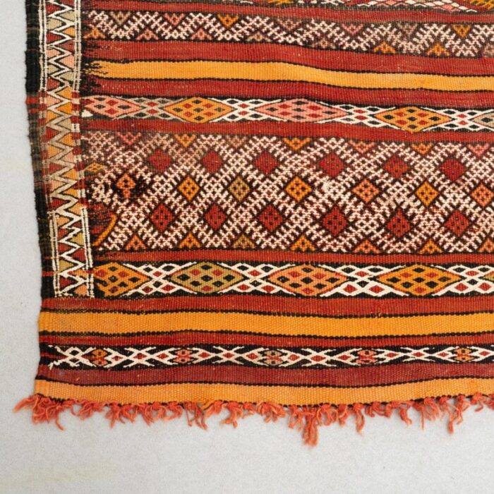 moroccan wool wooven rug 2