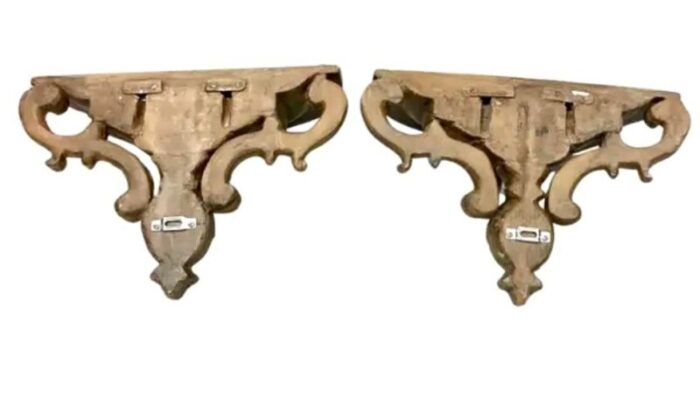 pair of italian carved and giltwood wall brackets 4617