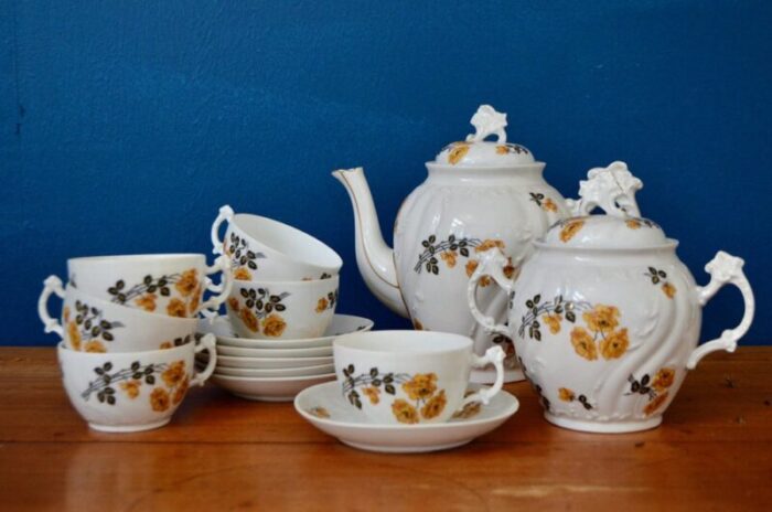 porcelain tea service from cm limoges set of 14 1