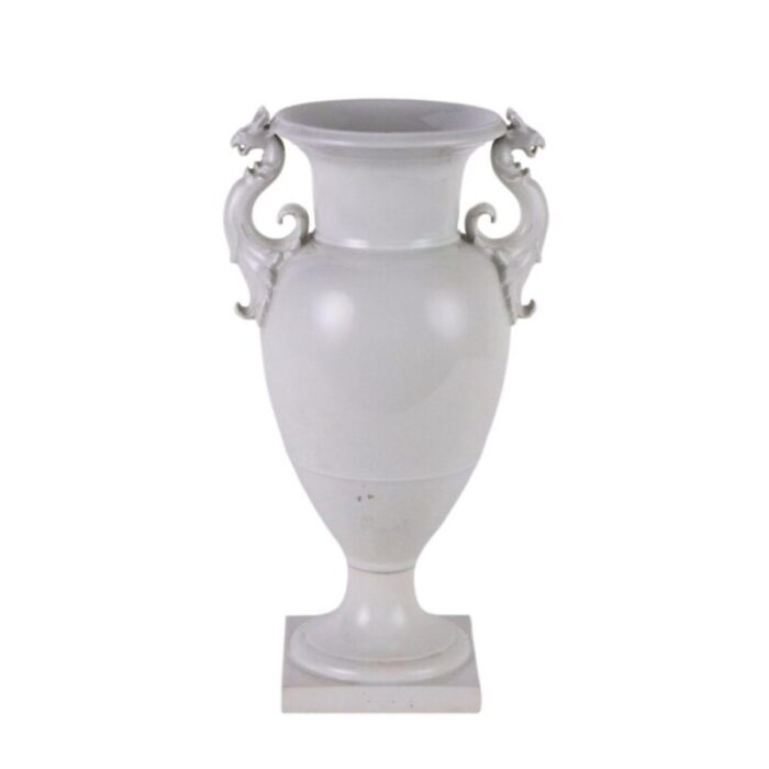 porcelain vase from kpm 1