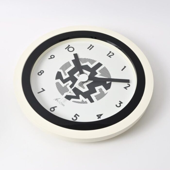 postmodern wall clock by nathalie du pasquier and george sowden for neos lorenz 1980s 6