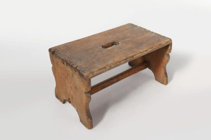 rustic french wooden stool with patina 1900s 9554