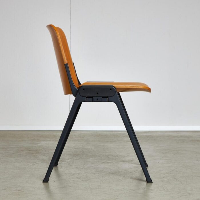 serie k chair by roberto lucci and paolo orlandini for velca 3168