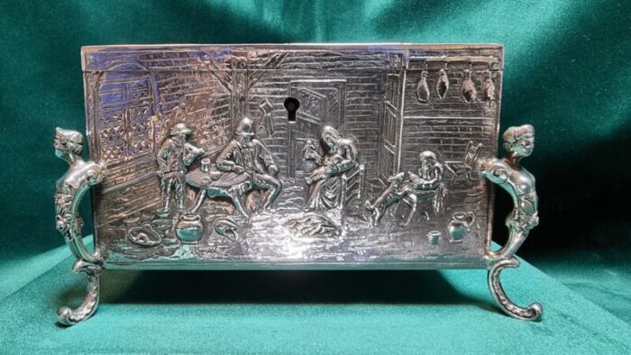 silver box with lockable lid 19th century gilt interior from georg roth co hanau 1700s 1