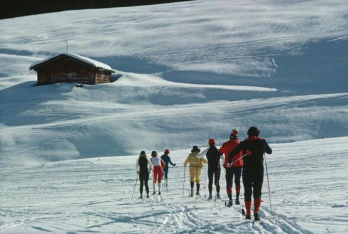 slim aarons skiers in lech estate stamped photographic print 1979 2020s 8944