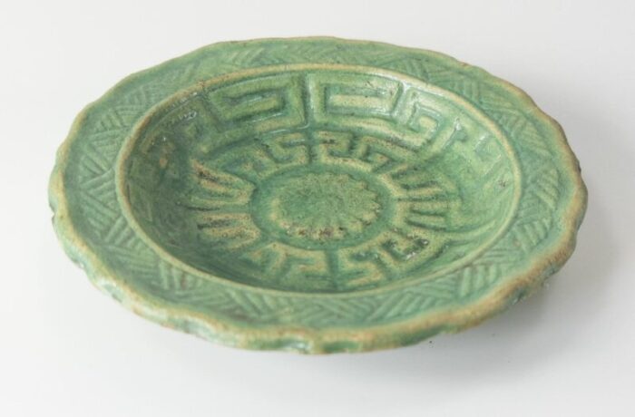 tang style green glazed molded plate 4