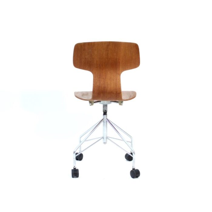 teak swivel desk t chair model 3113 by arne jacobsen for fritz hansen 1963 2119