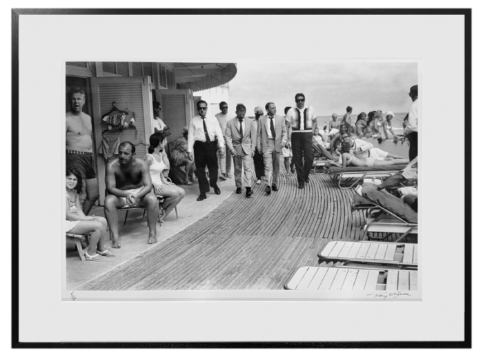 terry oneill frank sinatra in miami 1968 signed framed print 6647