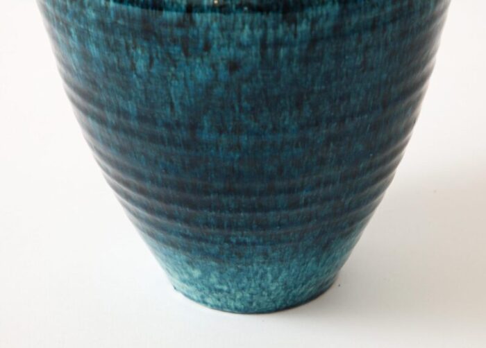 vase by accolay pottery 4893