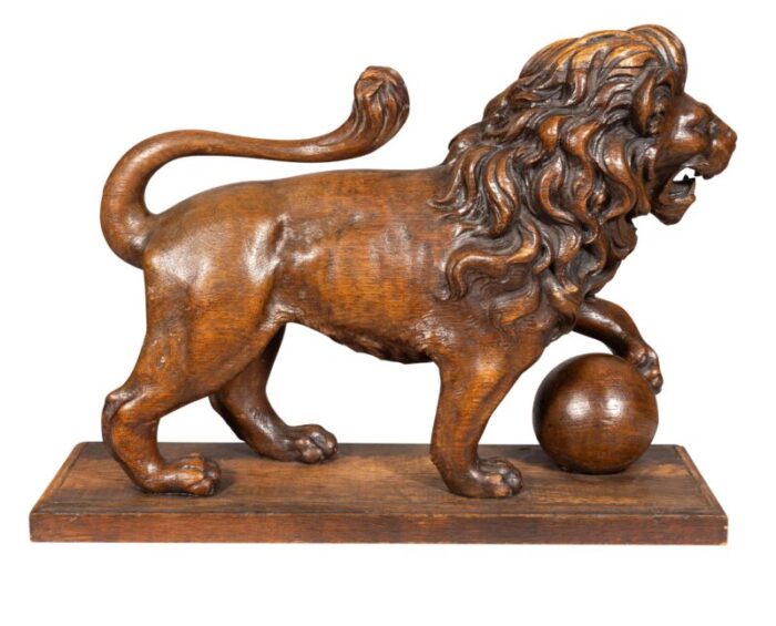 victorian carved oak lion 6553