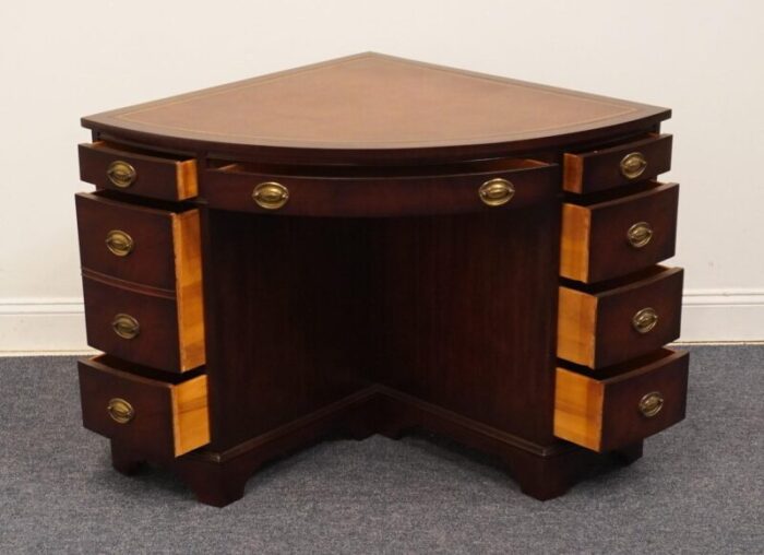 vintage antique traditional duncan phyfe style solid mahogany 45 corner desk 8323