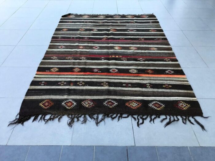 vintage boho kilim rug 1980s 5556