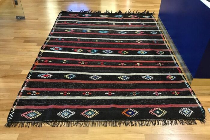 vintage kilim rug 1980s 7221