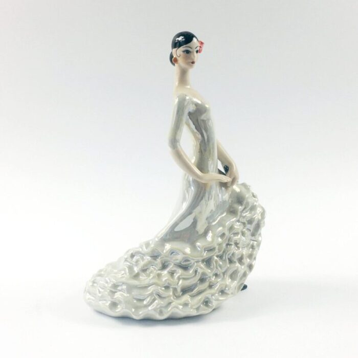 vintage porcelain figurine of flamenco dancer by korosten 1980s 5