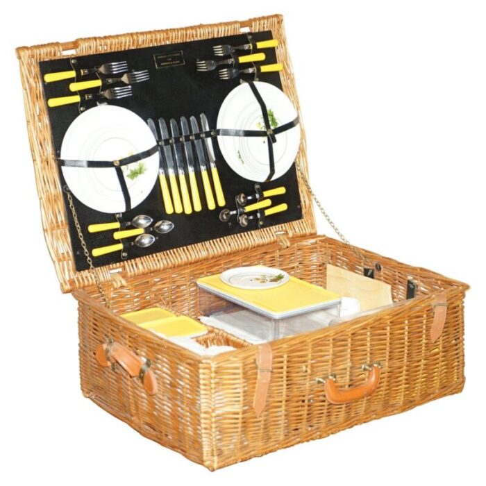 vintage six person wicker picnic hamper from fortnum mason 1