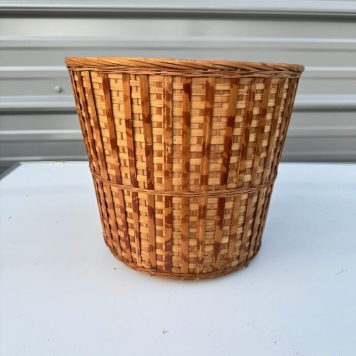 vintage tortoise rattan wastebasket 9028