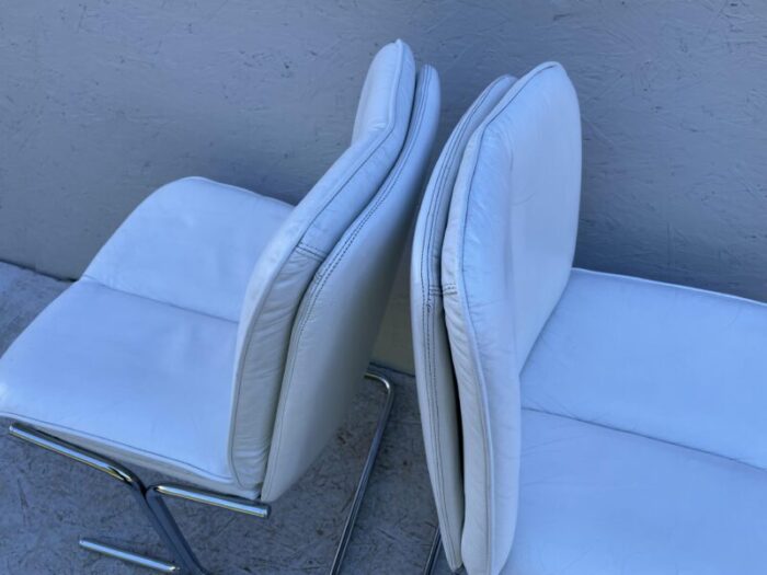 white leather and chrome dining chairs 1970s set of 2 0800