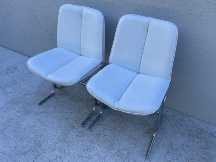 white leather and chrome dining chairs 1970s set of 2 6377