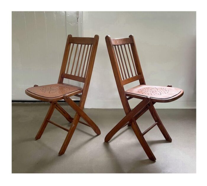 wooden folding chairs by michael thonet for thonet 1940s set of 2 7162