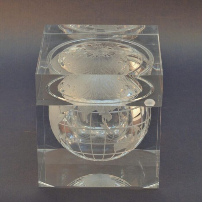 world globe acrylic cube ice bucket by alessandro albrizzi 1960s 9